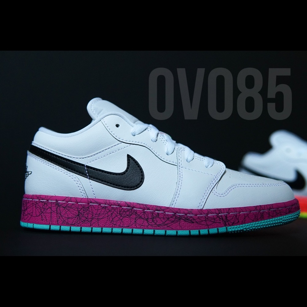 Air Jordan low